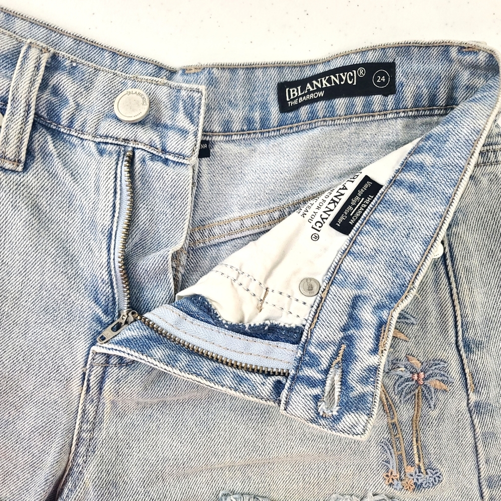 BLANK NYC Women's Life's Beach The Barrow High Rise Denim Jean Shorts Sz 24 - Picture 3 of 6